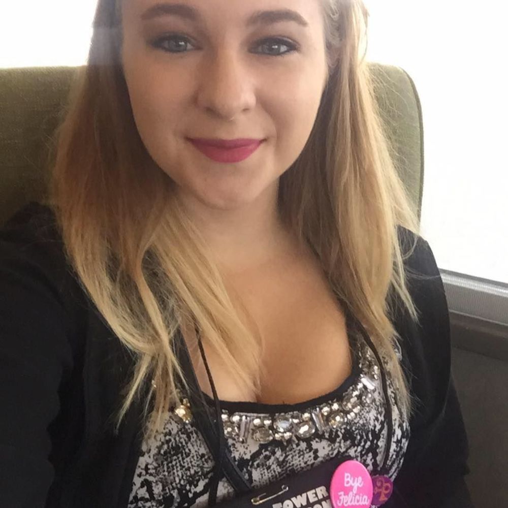 Meet your Posher, Victoria